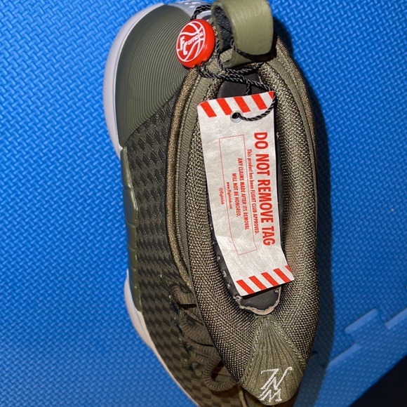 Air Jordan 15 Olive Green/ PSNY size 9.5 brandnew - Picture 10 of 16